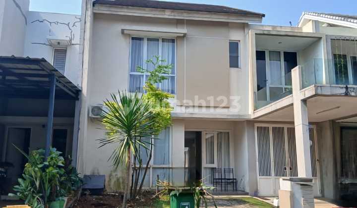 4.15m Foresta Rumah Semi Furnished Selatan Renovated