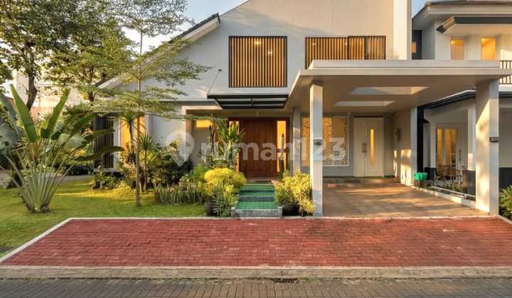 8.75M Rumah Foresta South-West Corner Private Pool Open Space
