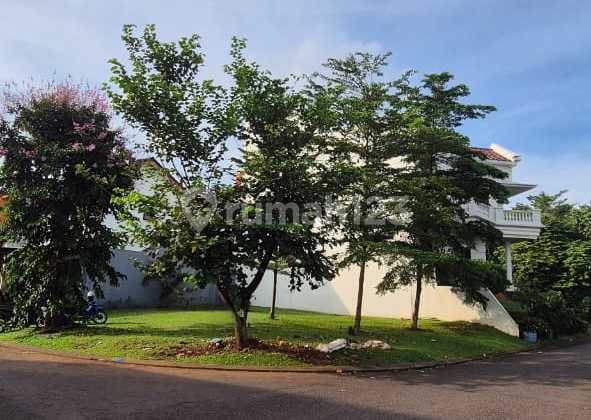 4M The Green Kavling 240M² Selatan-Timur Hoek View Lepas