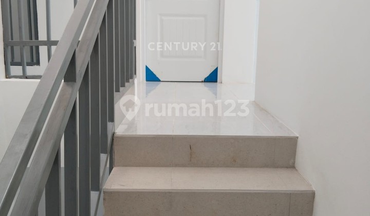 Rumah Tinggal 2 Lantai Kosongan Di Jl Lawu Cirebon 2