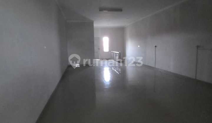 For Rent 2-Storey Shop House in Drajat Kesambi 2