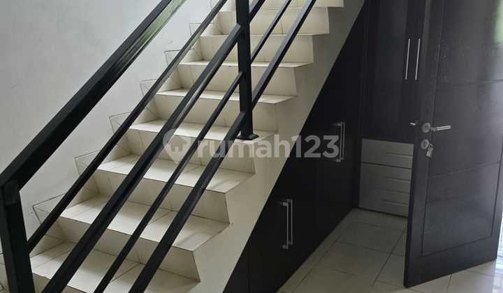 For Rent Furnished House In Luxury Cluster Near Mall For Rent Furnished House In Luxury Cluster Near Mall