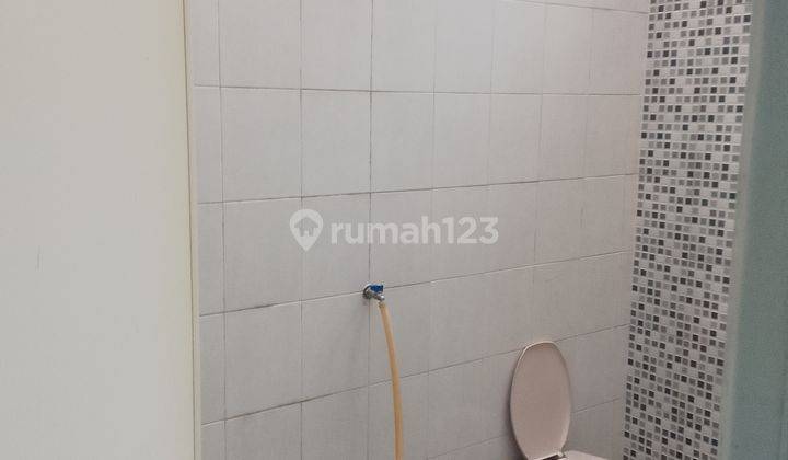 Rumah Dua Lantai Di Jl.Merbabu DII Larangan Harjamukti 2