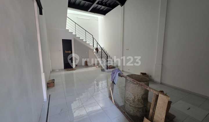 Shop House for Rent, Post-Renovation Condition, Strategic Location in Cirebon City Business Center 2