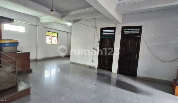 3.5-Storey Shop House on Tuparev Main Road 2