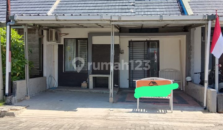 Rumah Nyaman Di Perumahan One Gate System Dekat Pusat Kuliner 