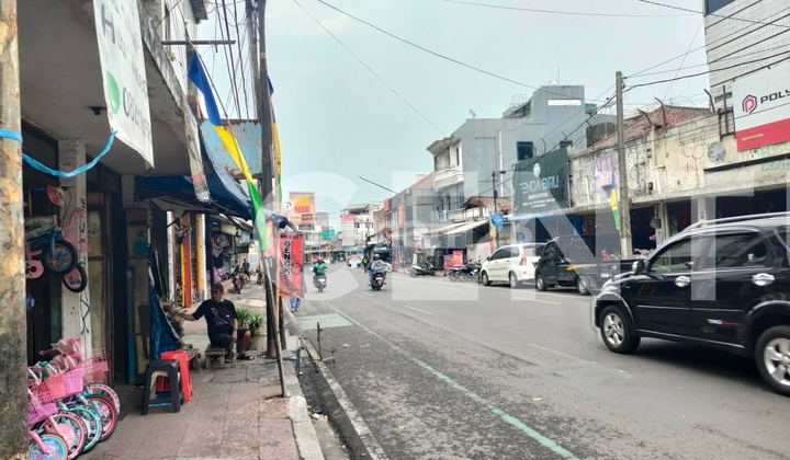 Main Road Veteran Shop House Bandung Affordable Price