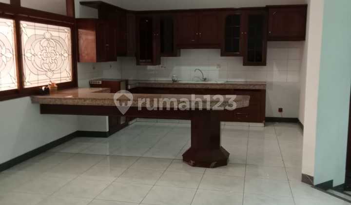 Rumah Mainroad Srigunting Bandung Jabar 2