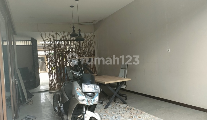 House in Buah Batu Square Bandung 2