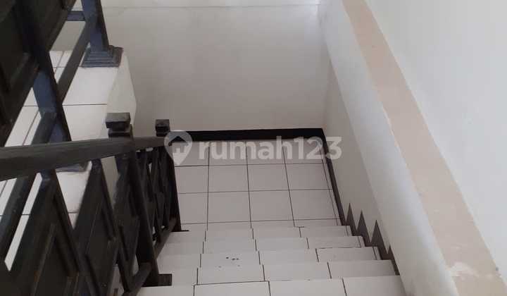 Rent a Shop in Caringin Market 2