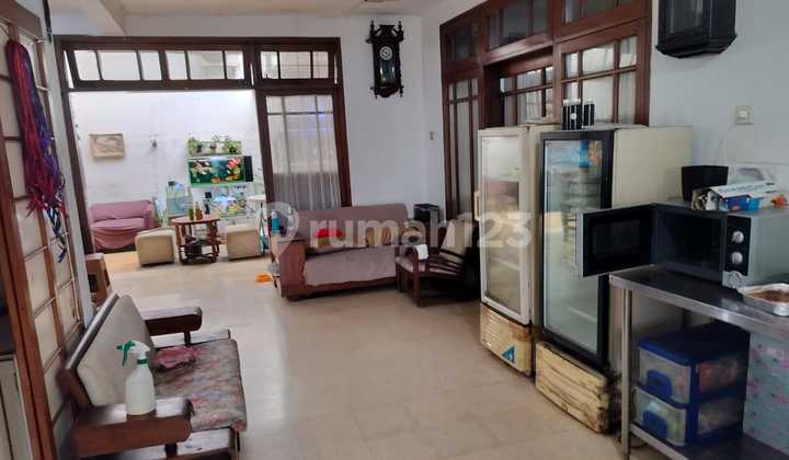 Dijual Rumah Arcamanik Lt 277m, lb 120m, 1 lantai 3KT, 2KM, 2 gudang, taman luas, SHM, lokasi nyaman dekat ke Jl. Utama golf barat 2