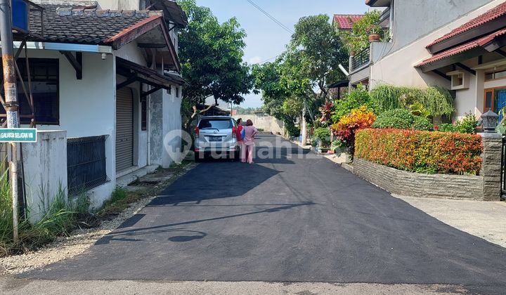 Harga Dibawah Njop Rumah 2 Lantai Lokasi Belakang Metro Indah Malllingkungan Aman Dan Nyaman Akses Satu Pintu.jalan Depan Lebar.