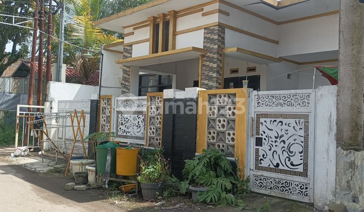 Di Jual Cepat Rumah Posisi Hook, Komplek Griya Cempaka Arum, Lingkungan Nyaman, Dekat Summarecon & Aljabar, Gede Bage, Kota Bandung Di Jual Cepat Rumah Posisi Hook, Komplek Griya Cempaka Arum, Lingkungan Nyaman, Dekat Summarecon & Aljabar, Gede Bage, Kota Bandung