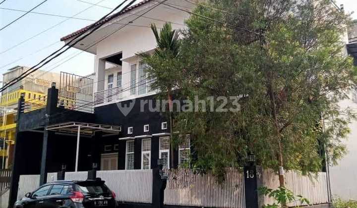 Dijual Rumah Minimalis 2 Lantai Murah, Strategis, Lokasi Bagus, Strategis, Margahayu Raya Metro Kota Bandung