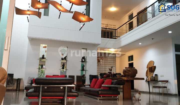 Rumah Mewah Halaman Luas Di Lokasi Premium Sayap Dago Rumah Mewah Halaman Luas Di Lokasi Premium Sayap Dago