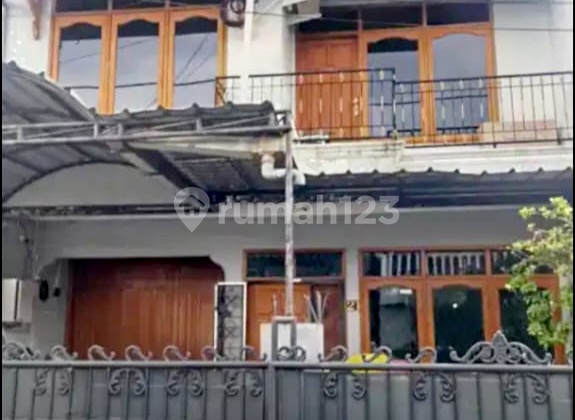 Jual Rumah Terawat 2 Lantai di Sukaluyu Dekat Gasibu
