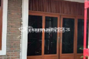 Quick Sale Antique House In Premium Strategic Location In Riau Wing 2