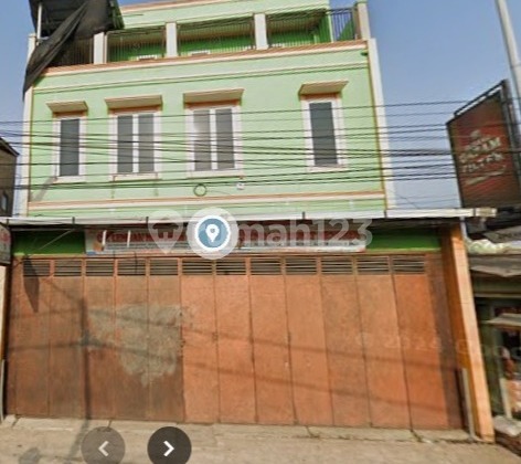 Ruko 3 Lantai Disewakan Depan Jalan Raya di Jalan Teluk Pucung Ruko 3 Lantai Disewakan Depan Jalan Raya di Jalan Teluk Pucung