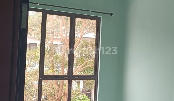 Disewakan Cepat Rumah Bagus Siap Huni di Serpong, Tangerang