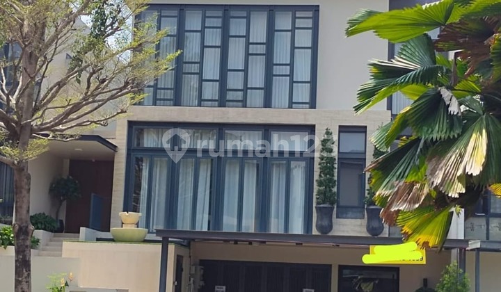 Dijual RUmah Mewah Bagus Siap Huni di BSD, Tangerang Selatan