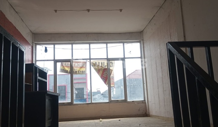 For Rent 2-Story Shop House Near Main Road in Taman Alamanda Tambun