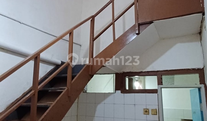 Rumah Disewakan Harga Murah bisa Nego di Duri Kepa, Jakarta Barat 2