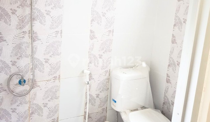 Dijual Rumah Kondisi Baru 2 Lantai di Duri Kosambi, Jakarta Barat 2