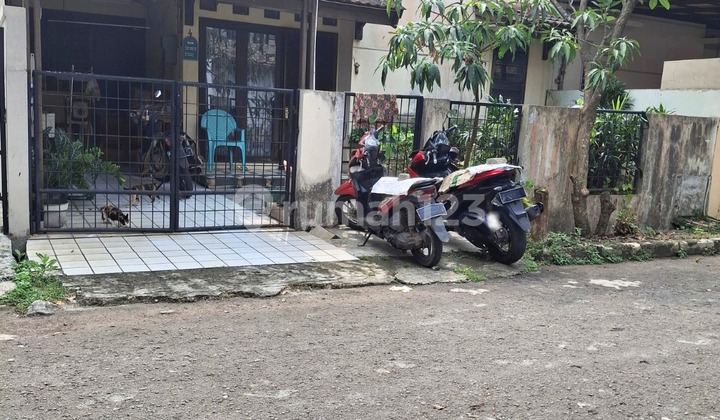 Dijual Rumah di Villa Melati Mas Harga Dibawah Pasaran Siap Huni