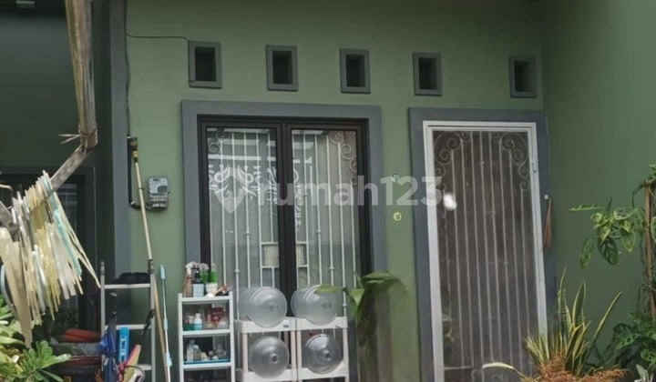 Dijual Rumah Bagus 2 Lantai Siap Huni, Meruya, Jakarta Barat