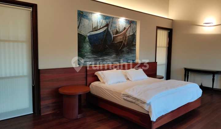 Villa Jual Lokasi Lebih