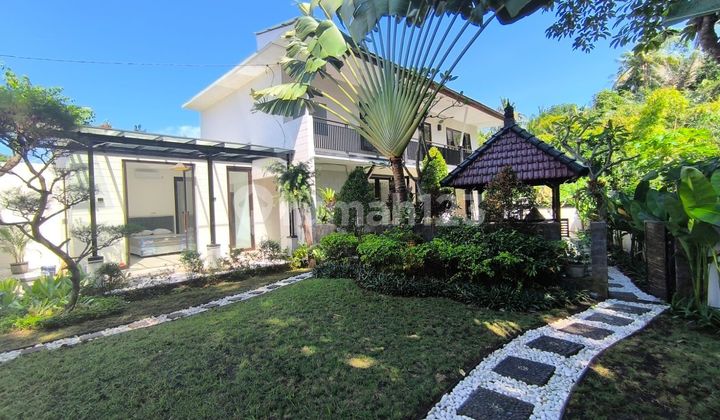Villa Jual Lokasi Pering 1