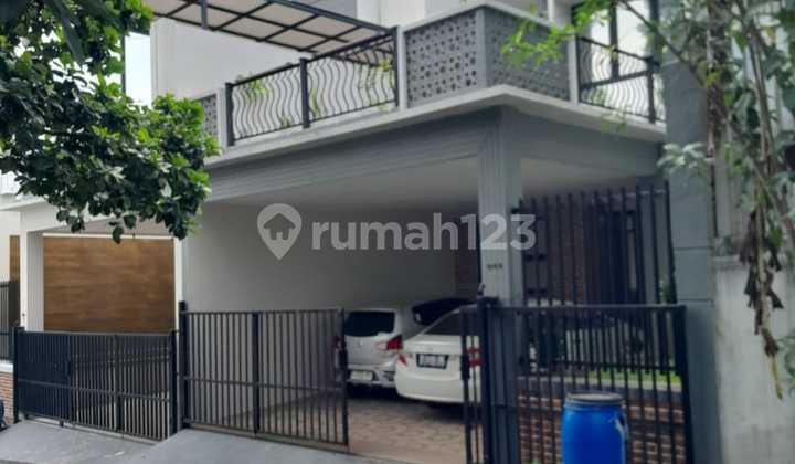 Luxury House in Puri Budi Asri Complex, Cihanjuang, Sariwangi, Bandung