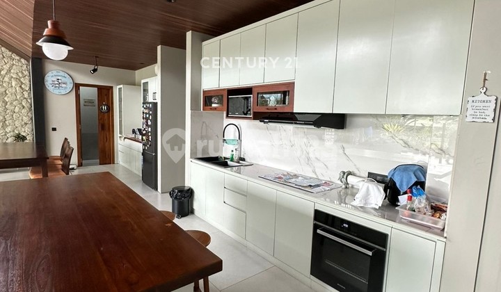 Rumah 5 Lantai Nyaman Siap Huni Di Kota Baru Parahyangan Bandung 2