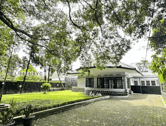Rumah Lama Bangunan Belanda Hitung Tanah Di Citarum Bandung