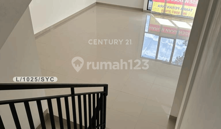 3-Story New Ruko Building Ready to Use, Strategic Location in Paskal Bandung