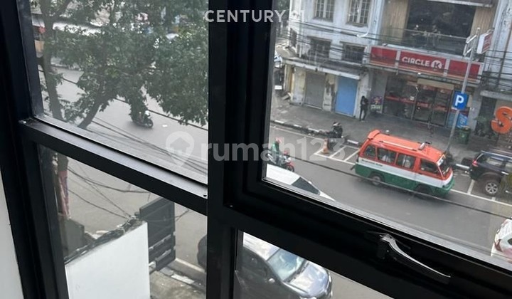 3-Story New Ruko Building Ready to Use, Strategic Location in Paskal Bandung 2