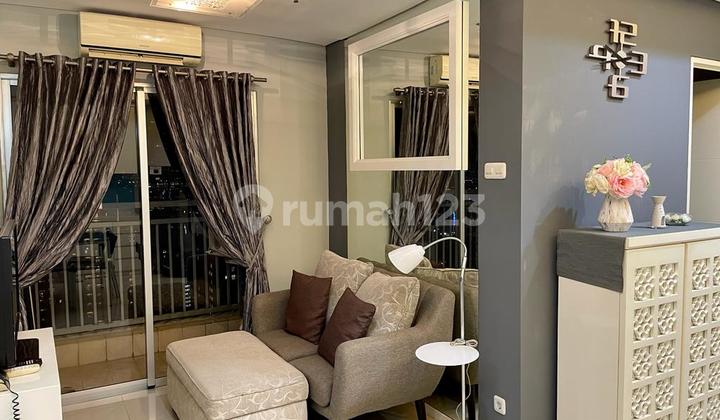 Sewa Apartemen Cosmo Terrace - 2 Bedroom Full Furnished
