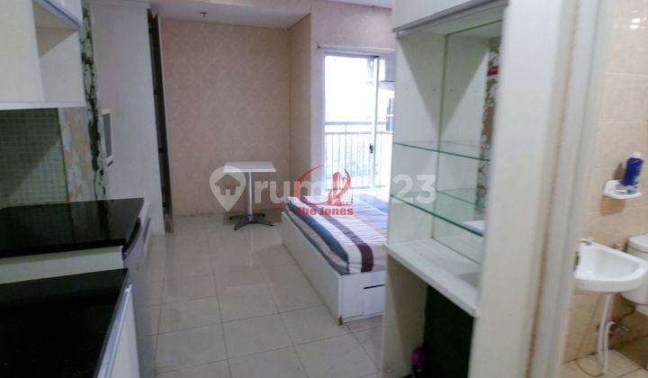 Rent Cosmo Terrace Thamrin City Apartment - Fully Furnished Studio 2