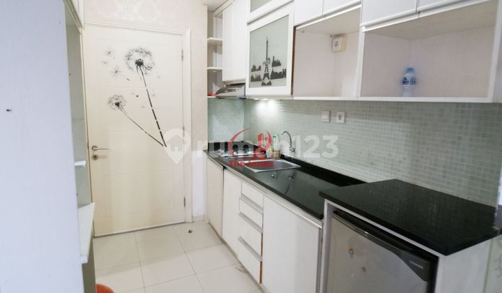 Sewa Apartemen Cosmo Terrace Thamrin City - Type Studio Furnished 2