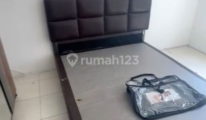 Sudirman Park Apartment for Rent - 2 Bedroom Semi Furnished Type