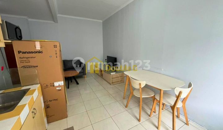 Sudirman Park Apartment for Rent - 2 Bedroom Fully Furnished Type