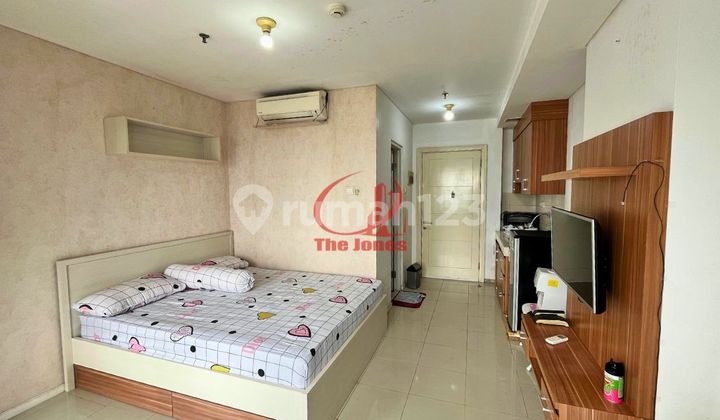 Sewa Apartemen Cosmo Terrace Thamrin City - Type Studio Furnished