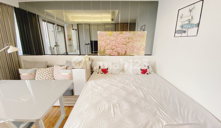 Rent Sudirman Hill Residences Studio Apartment Fully Furnished 2