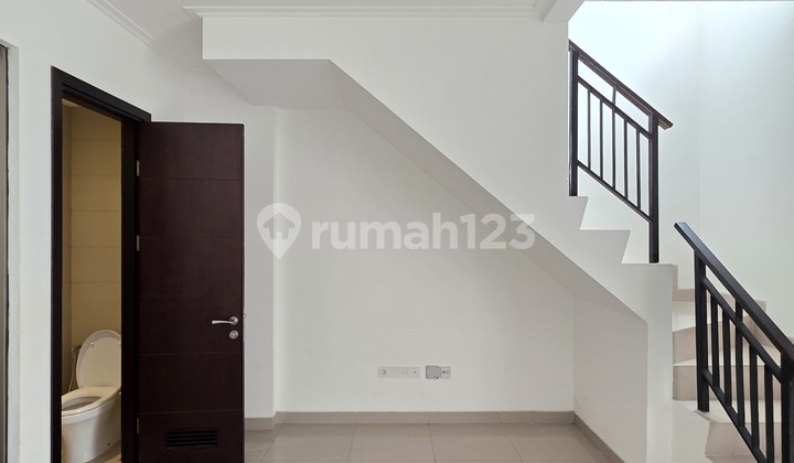 For Rent in PIK2, 4.5x10, 2 Floors, 2 ACs, Neat and Ready to Occupy For Rent in PIK2, 4.5x10, 2 Floors, 2 ACs, Neat and Ready to Occupy