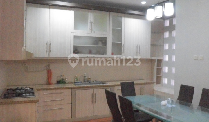 For Sale Florence House PIK, 8x20, 2.5 floors, 4 AC, Furnished, 4+1 bedrooms, 3+1 bathrooms 2