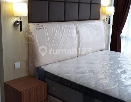 For Sale Menteng Park Apartment, 72m2, furnished, New, 2 Bedrooms, 2 Bathrooms, City View.