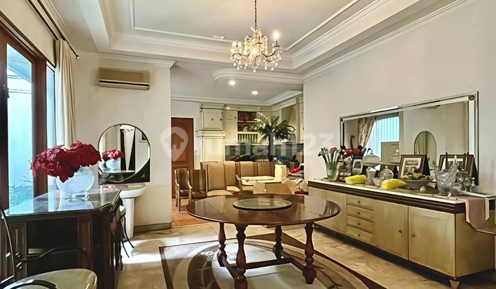 Elite House Pondok Indah, Premium Location, Hoek Modern Classic Ready to Live. Elite House Pondok Indah, Premium Location, Hoek Modern Classic Ready to Live.