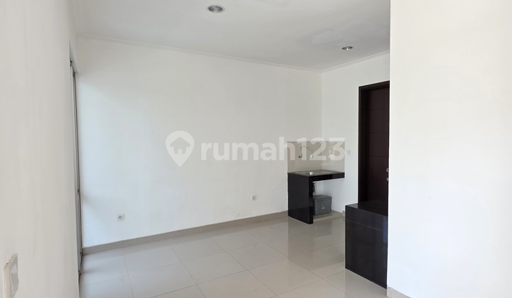 For Rent Pik2 6X10, 2 Floors, 2+1 Bedrooms, 2 Bathrooms, Empty Standard, Neat Ready to Occupy. For Rent Pik2 6X10, 2 Floors, 2+1 Bedrooms, 2 Bathrooms, Empty Standard, Neat Ready to Occupy.