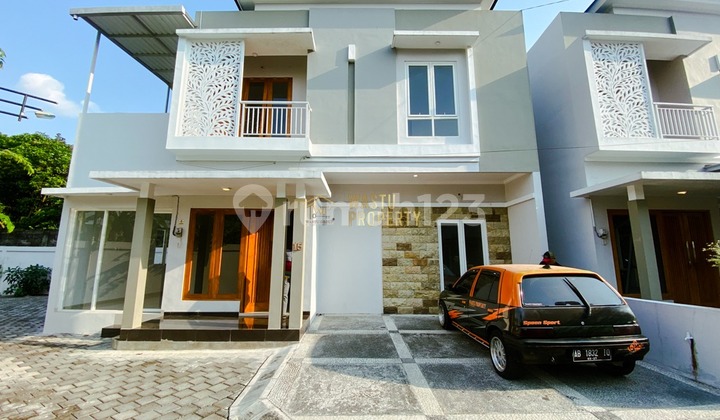 FOR SALE 2-STORY HOUSE, READY TO OCCUPY IN GODEAN, SLEMAN 1