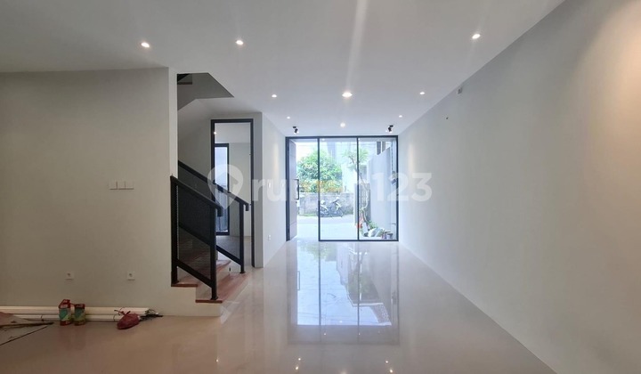 Rumah Siap Huni, Full Furnished, 4 Km ke Kampus Ugm Jogja 2